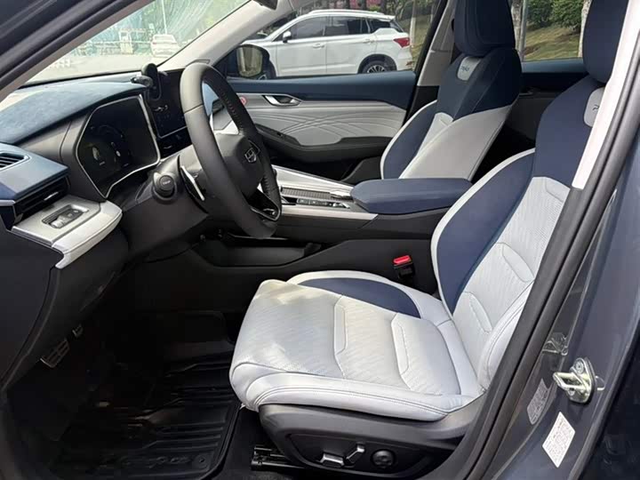 Фото 5 - Geely Preface