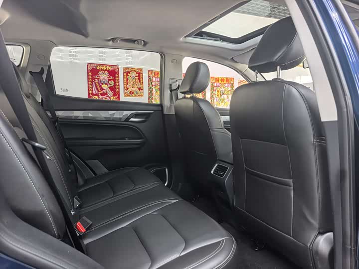 Geely Vision X6 2021 2021款 PRO 1.4T 手动尊贵型
