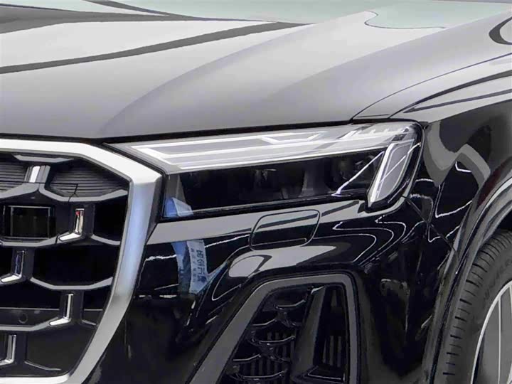 Audi Q7 2025 2025款 55 TFSI quattro S line运动型