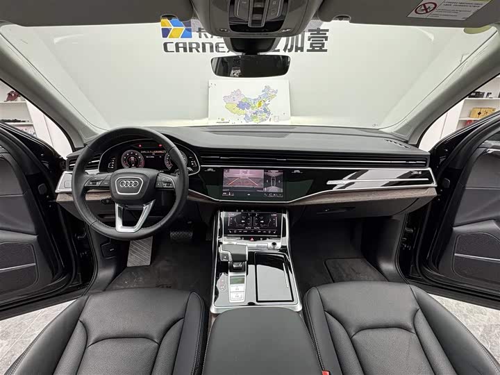 Audi Q7 2025 2025款 55 TFSI quattro S line运动型