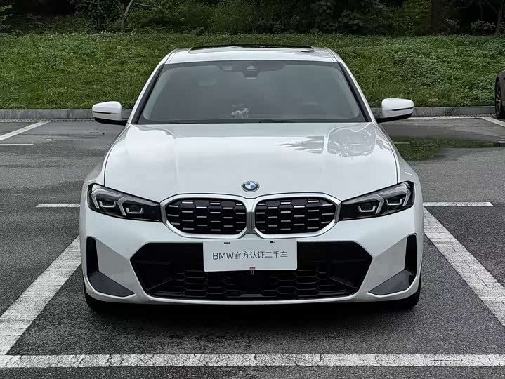 Zdjęcie 4 - BMW 3 Series
