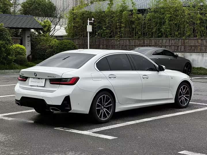 Zdjęcie 9 - BMW 3 Series