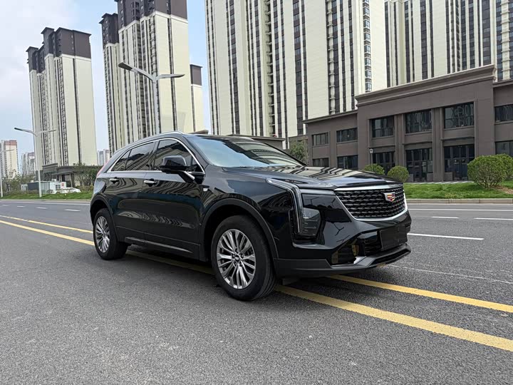 2024 Cadillac XT4