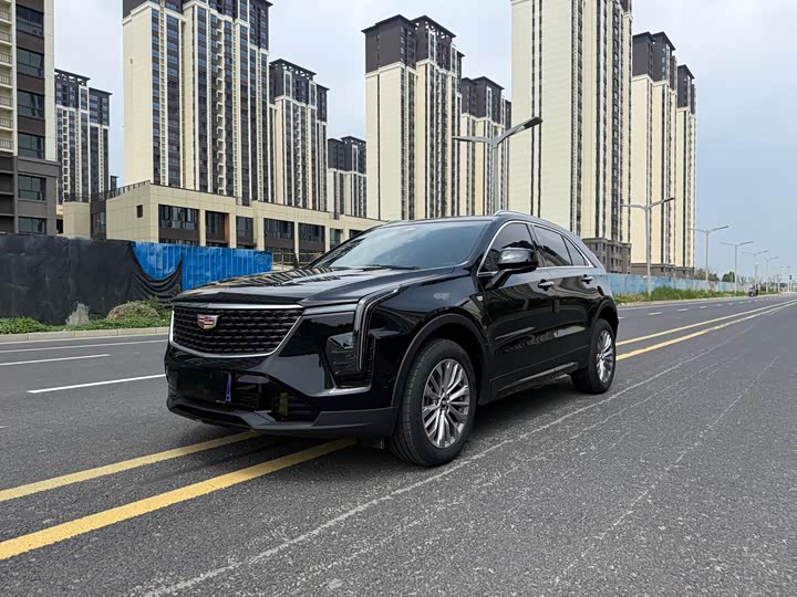 2024 Cadillac XT4