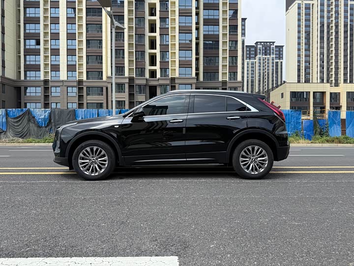 2024 Cadillac XT4