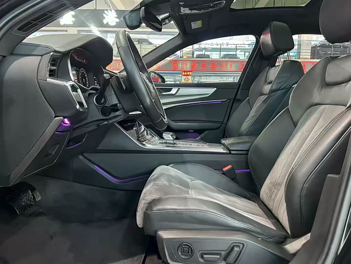 Zdjęcie 4 - Audi A6L