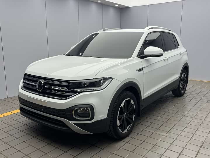 Фото 1 - Volkswagen Tacqua
