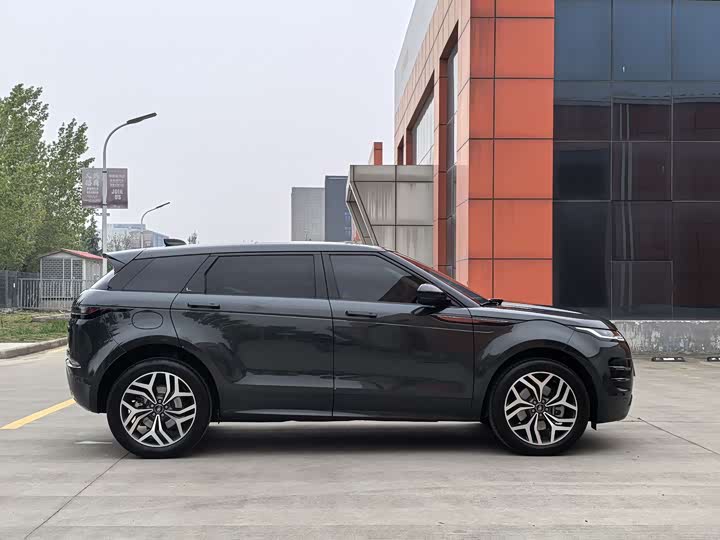 Land Rover Range Rover Evoque L 2024 2024款 揽胜极光L SE 驭光尊耀版