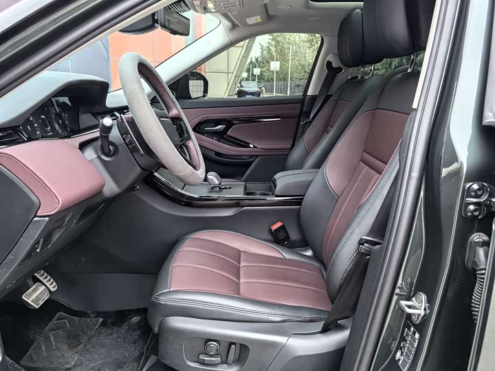 Land Rover Range Rover Evoque L 2024 2024款 揽胜极光L SE 驭光尊耀版
