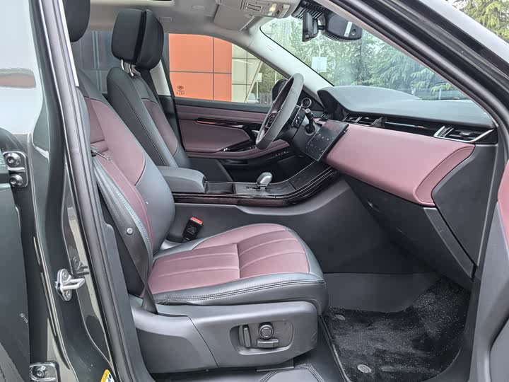 Land Rover Range Rover Evoque L 2024 2024款 揽胜极光L SE 驭光尊耀版