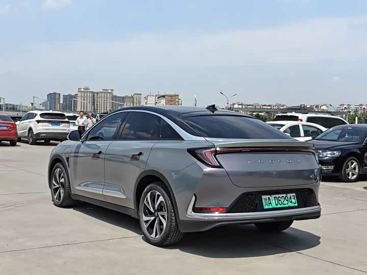 BAIC Arcfox Alpha S 2022 2022款 525S 160kW
