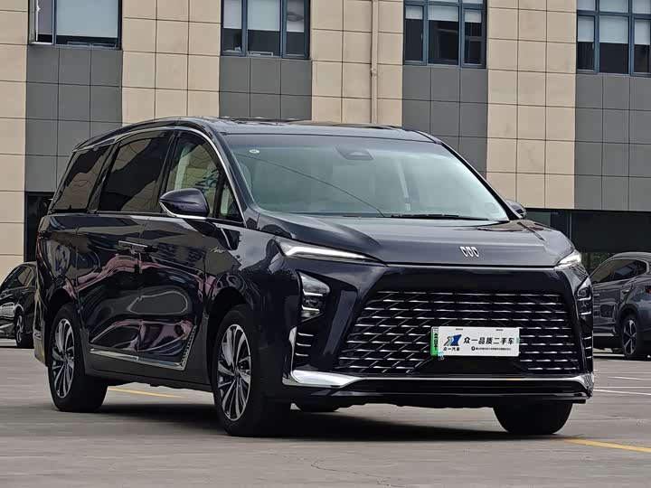 Buick GL8 Hybrid 2026 2026款 陆尊 奢享版