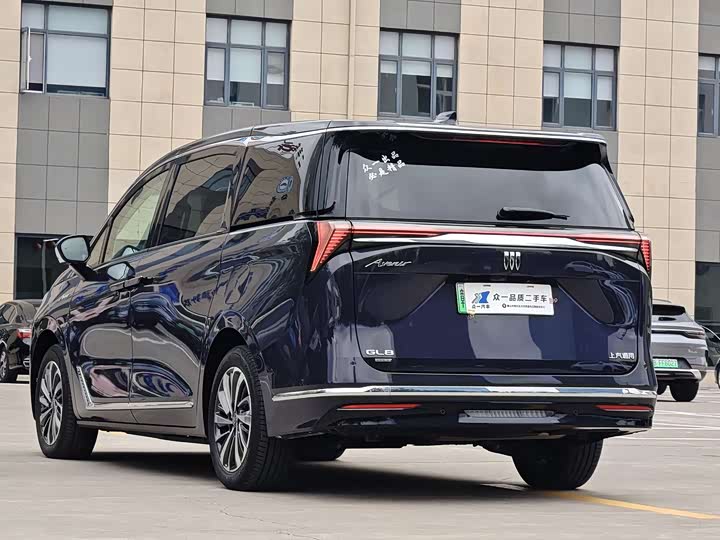 Buick GL8 Hybrid 2026 2026款 陆尊 奢享版