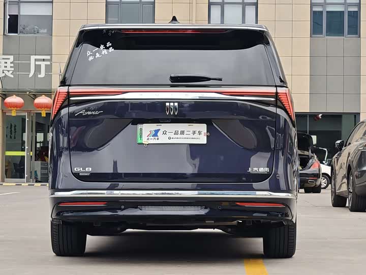 Buick GL8 Hybrid 2026 2026款 陆尊 奢享版