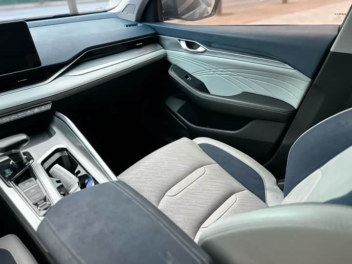 Geely Preface 2021 2021款 2.0TD 尊贵型