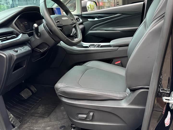 Maxus G50 2023 2023款 PLUS 1.5T 幸福推荐自动护航版