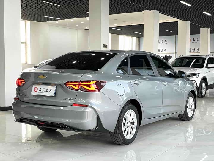 Chevrolet Monza 2023 2023款 1.5L 双离合悦享版