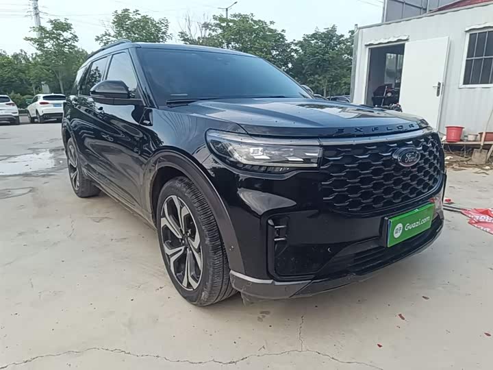 Фото 4 - Ford Explorer