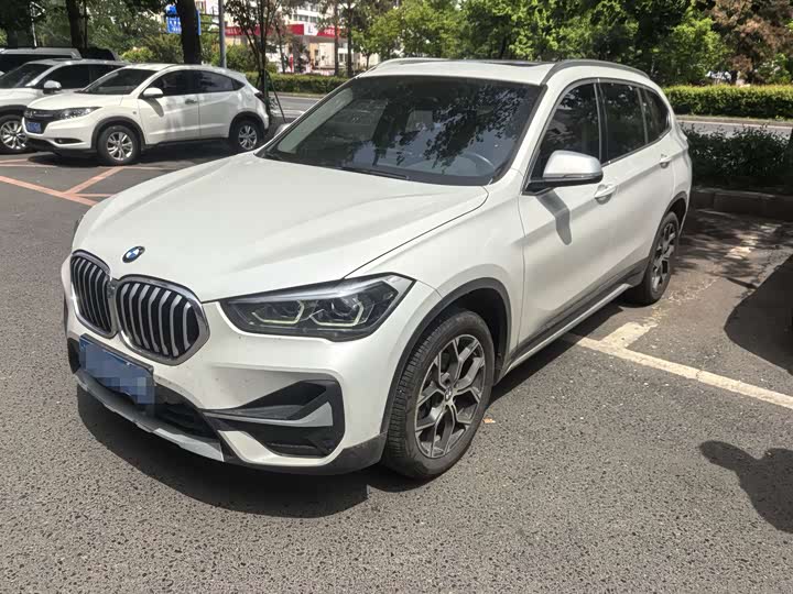 Фото 1 - BMW X1