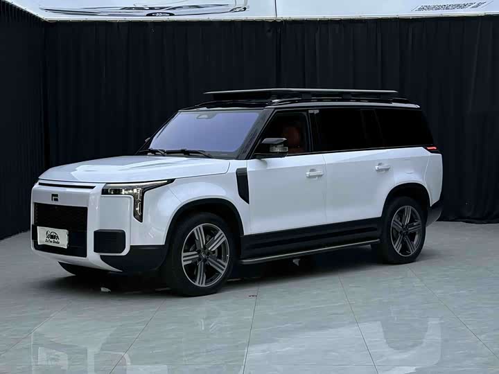 2024 Rox (Polar Stone) 01