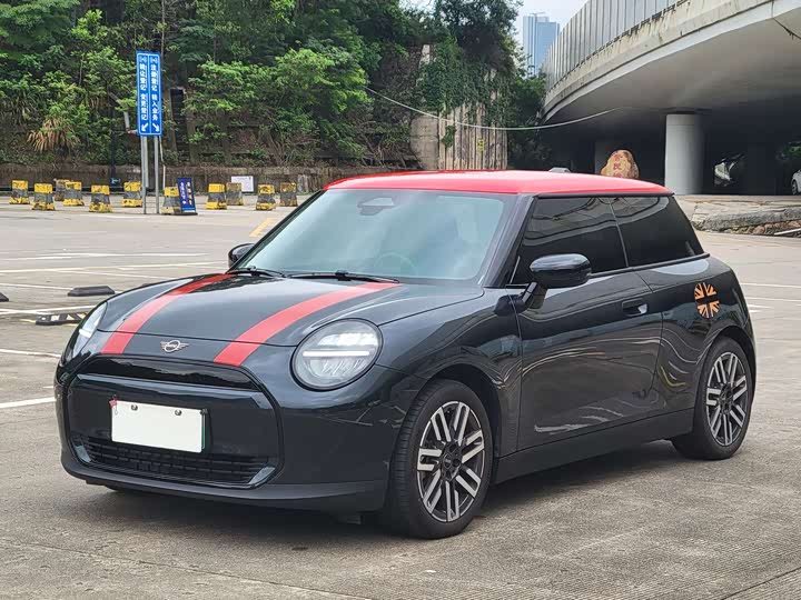 Mini Cooper 2025 2025款 改款 466km COOPER E 经典派