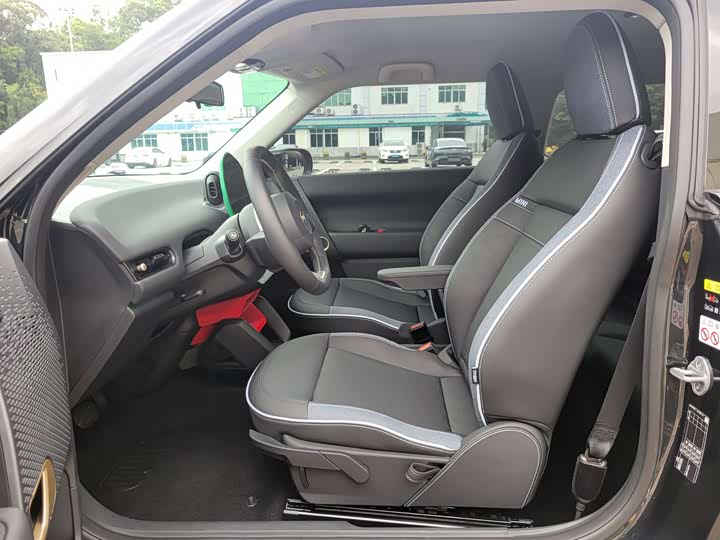 Mini Cooper 2025 2025款 改款 466km COOPER E 经典派