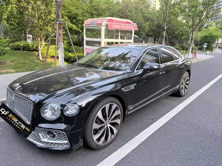 2024 Bentley Flying Spur