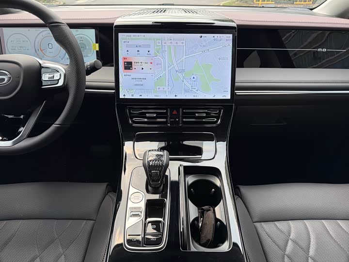 Фото 8 - GAC Trumpchi M8