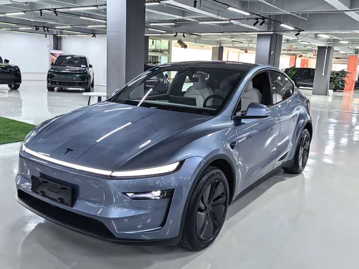 Tesla Model Y 2026 2026款 长续航后轮驱动版