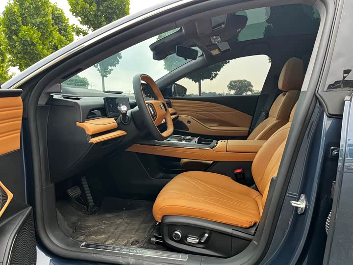 Photo 4 - Geely Galaxy Starshine 8 EM-i