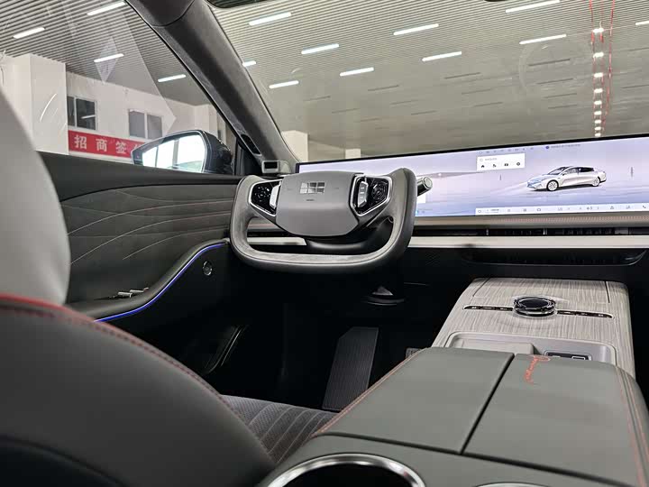 Geely Galaxy E8 2024 2024款 550km 后驱龙腾版