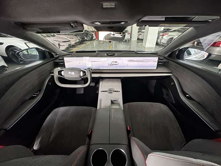 Geely Galaxy E8 2024 2024款 550km 后驱龙腾版