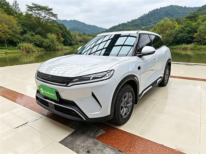 2025 BYD Yuan Up