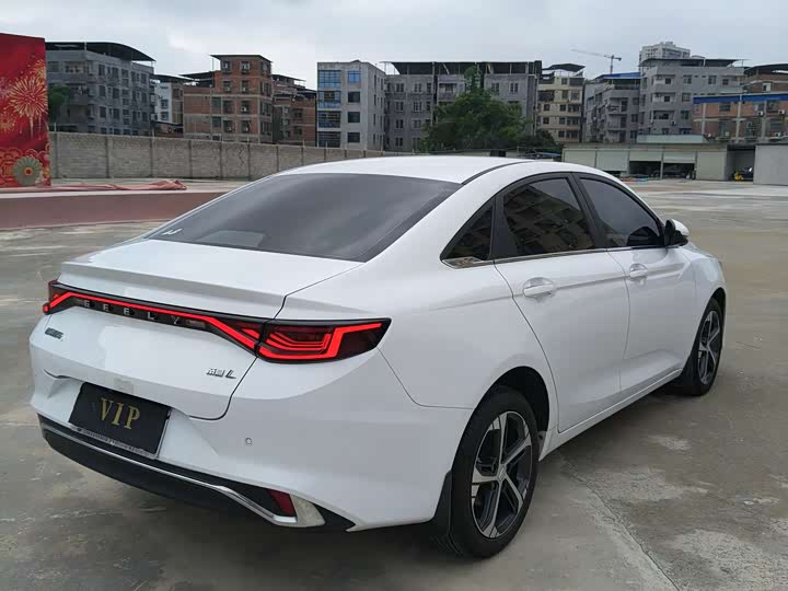 Geely Emgrand L 2022 2022款 1.4T CVT至尊型