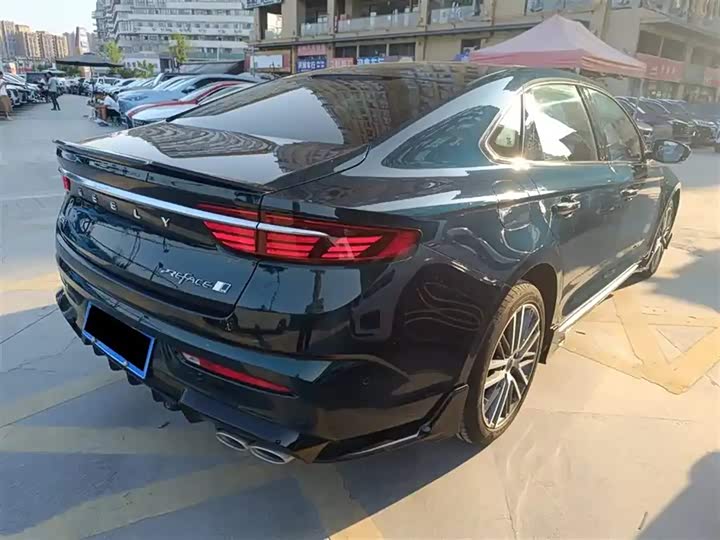Фото 9 - Geely Preface