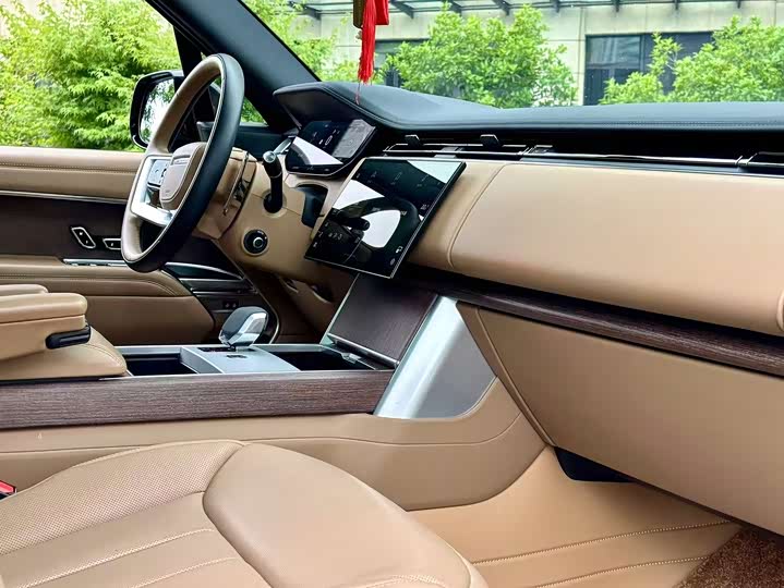 Фото 9 - Land Rover Range Rover