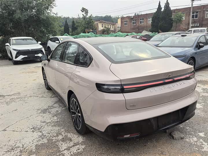 Leapmotor B01 2025 2025款 550激光雷达版