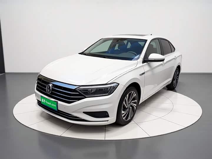 Фото 1 - Volkswagen Sagitar L