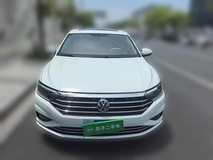 Фото 2 - Volkswagen Sagitar L