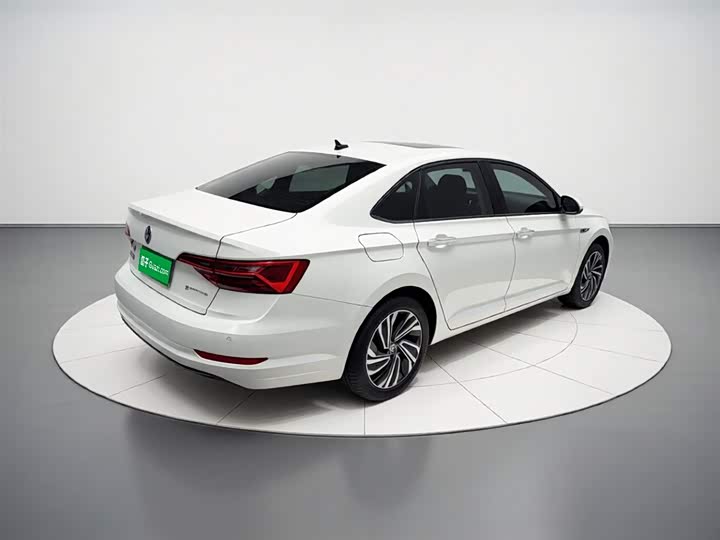 Фото 4 - Volkswagen Sagitar L