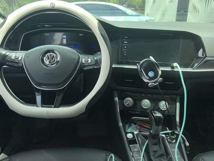 Фото 5 - Volkswagen Sagitar L