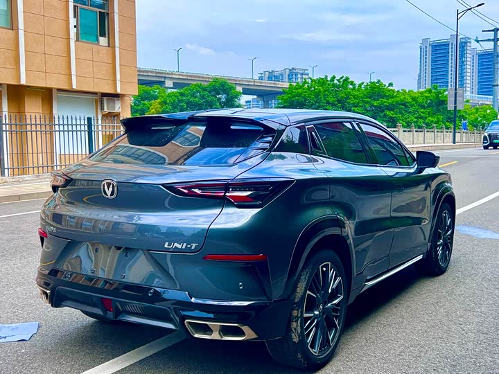 Changan UNI-T 2023 2023款 第二代 1.5T 尊享型