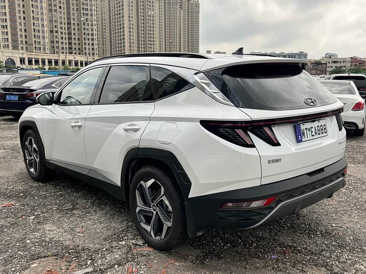 Zdjęcie 4 - Hyundai Tucson L