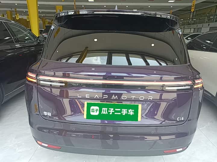 Leapmotor C16 2026 2026款 增程 280激光雷达智尊版 5座