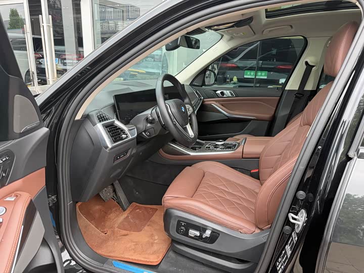 Фото 4 - BMW X7