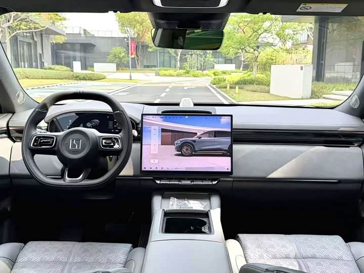Zeekr 7X 2025 2025款 100kWh 长续航四驱智驾版