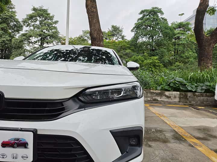 Photo 4 - Honda Civic