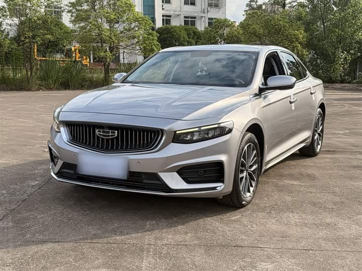 Фото 2 - Geely Preface