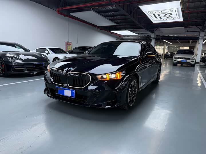 BMW 5 Series 2026 2026款 530Li 领先型 豪华套装