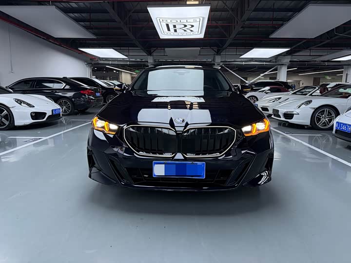 BMW 5 Series 2026 2026款 530Li 领先型 豪华套装